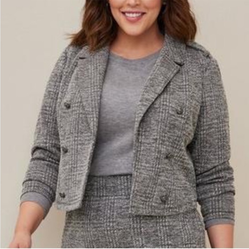 NWT Torrid Studio Double Knit Crop Open Front Military Jacket Top Size 4X